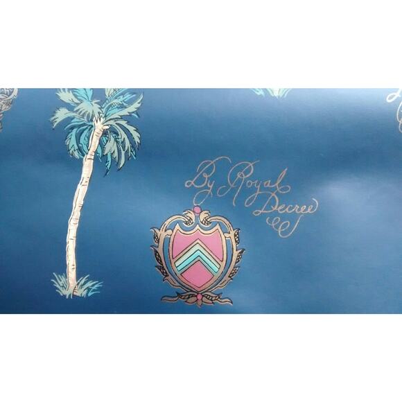 Wallpaper Dark Royal Blue Patterned 60.75 sq ft (27" x 27 ft.) - Picture 2 of 3